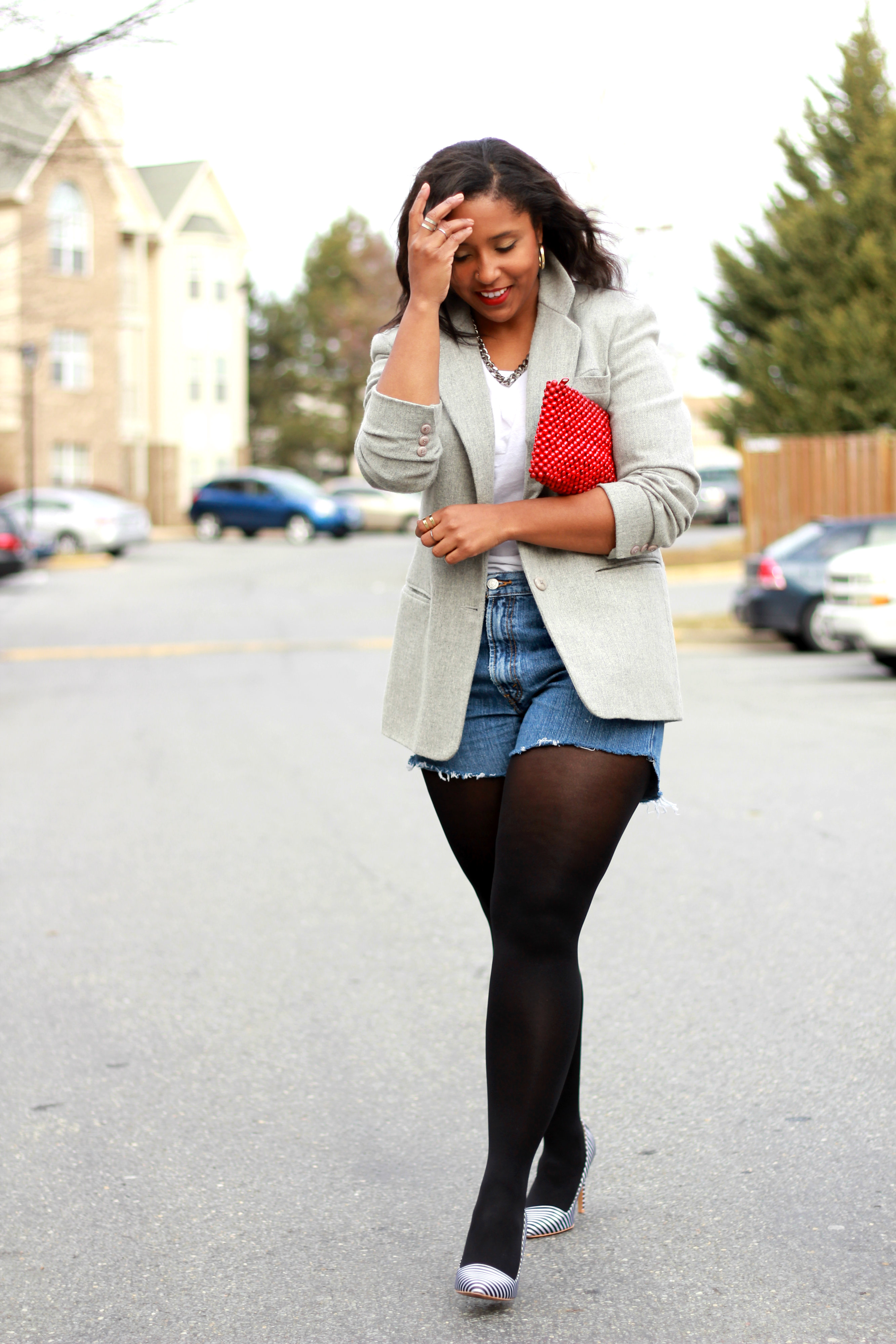 denim shorts black tights 