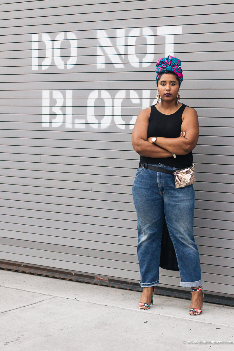Top washington dc blogger wearing a summer outfit of jeans and headwrap ...